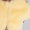 Bolero de piel sintética 2 en 1 «Saskia» en amarillo