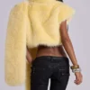 Bolero de piel sintética 2 en 1 «Saskia» en amarillo