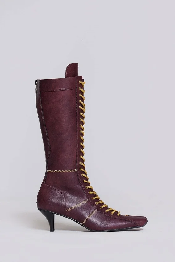 Botas de boxeo Brooke en color burdeos