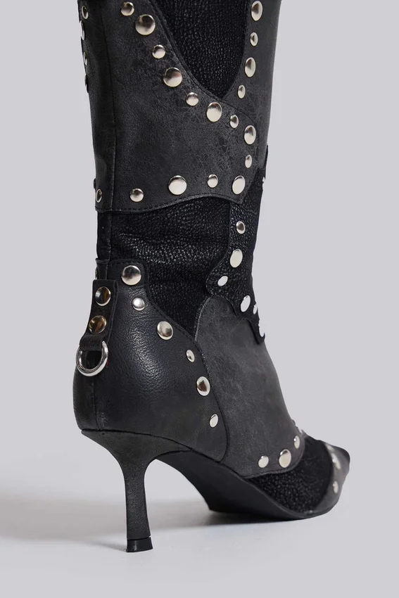 Botas hasta la rodilla con tachuelas «Shadow»