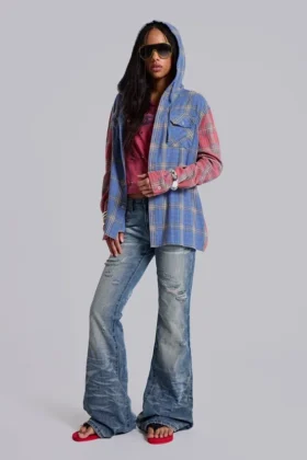 Camisa a cuadros con capucha y botones