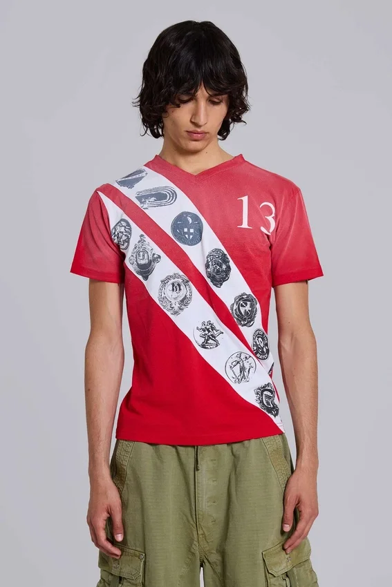 Camiseta con cuello en V «Crest»