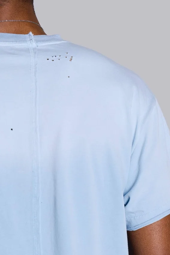 Camiseta corta con costuras «Make Noise»