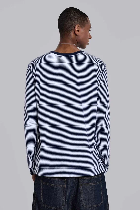 Camiseta de manga larga azul marino con 62 rayas