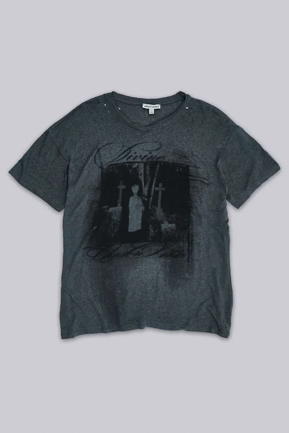 Camiseta «Divine Bitten»