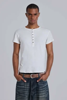Camiseta Henley Haze en blanco roto