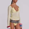 Camiseta Henley transparente en color Buttercup