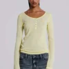 Camiseta Henley transparente en color Buttercup