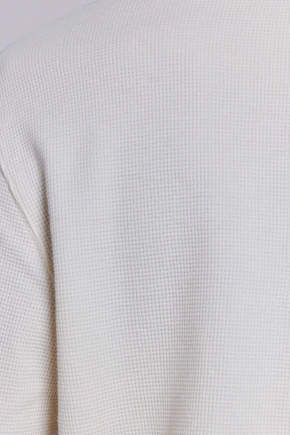 Camiseta Kasper Digi Waffle en color crudo