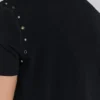 Camiseta negra «Mist» con tachuelas