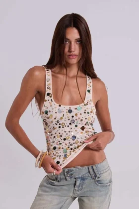 Camiseta sin mangas con lentejuelas Addison en color arena