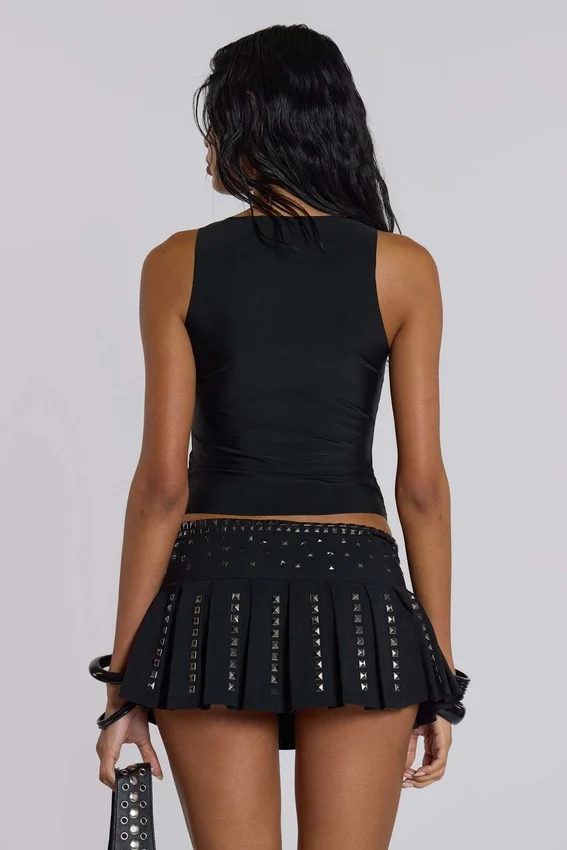 Falda plisada con tachuelas Onyx