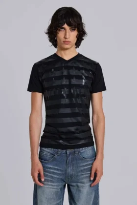 Camiseta «Winner» con cuello en V