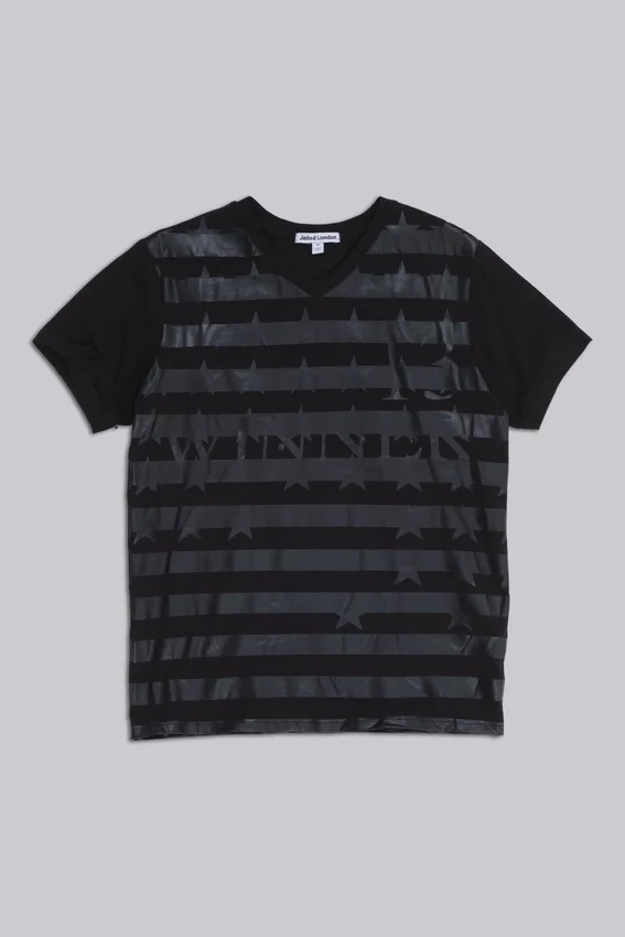 Camiseta «Winner» con cuello en V