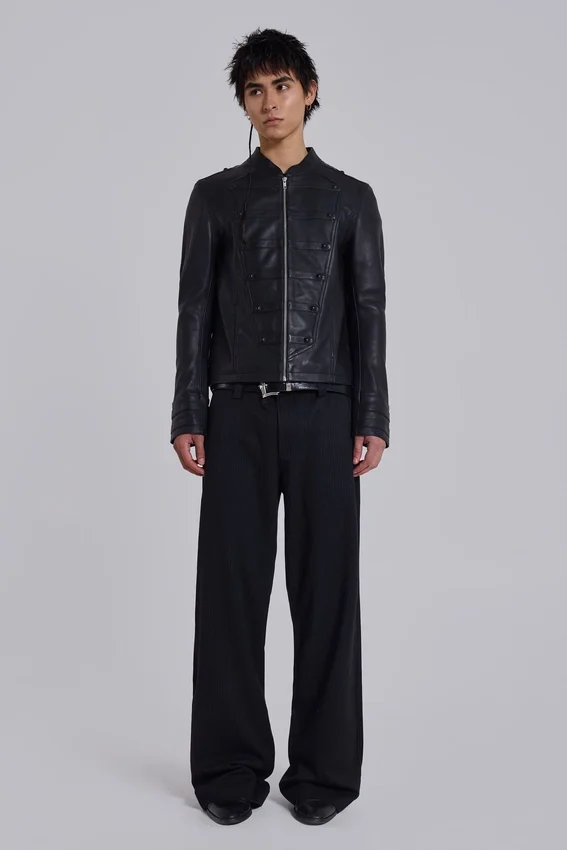 Chaqueta militar de cuero