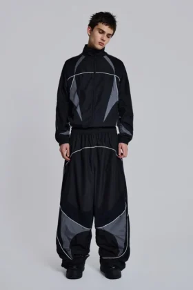 Chaqueta Vapor negra con paneles