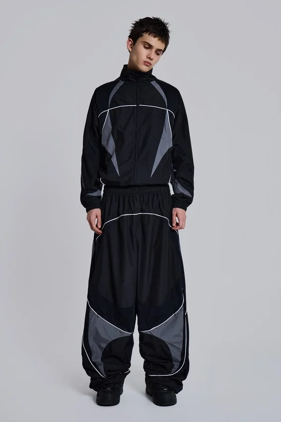 Chaqueta Vapor negra con paneles