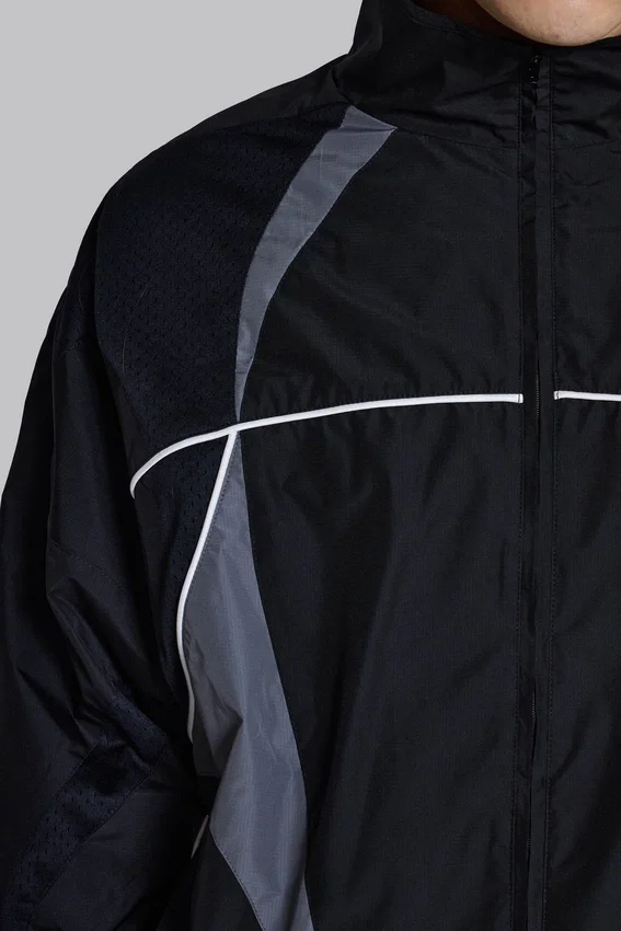 Chaqueta Vapor negra con paneles