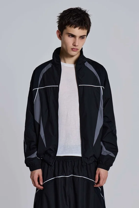 Chaqueta Vapor negra con paneles