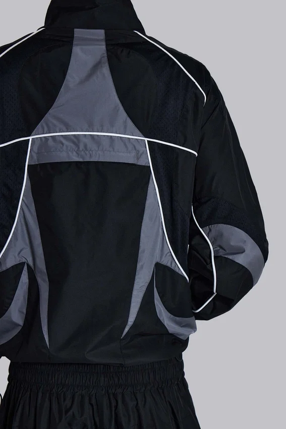 Chaqueta Vapor negra con paneles