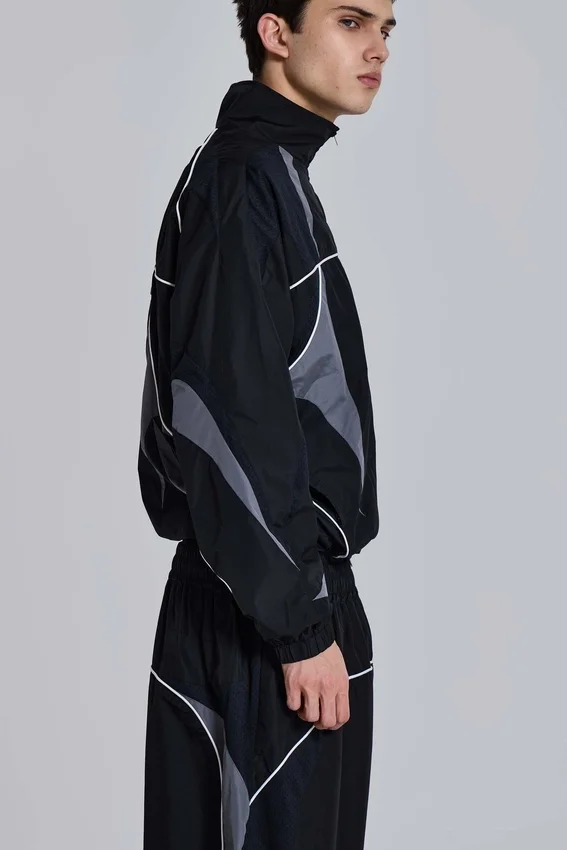 Chaqueta Vapor negra con paneles