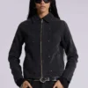 Chaqueta vaquera con tachuelas