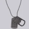 Collar con placa de identificación «Dreamer»