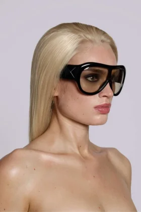 Gafas de sol Noctra XL con tachuelas en color ámbar