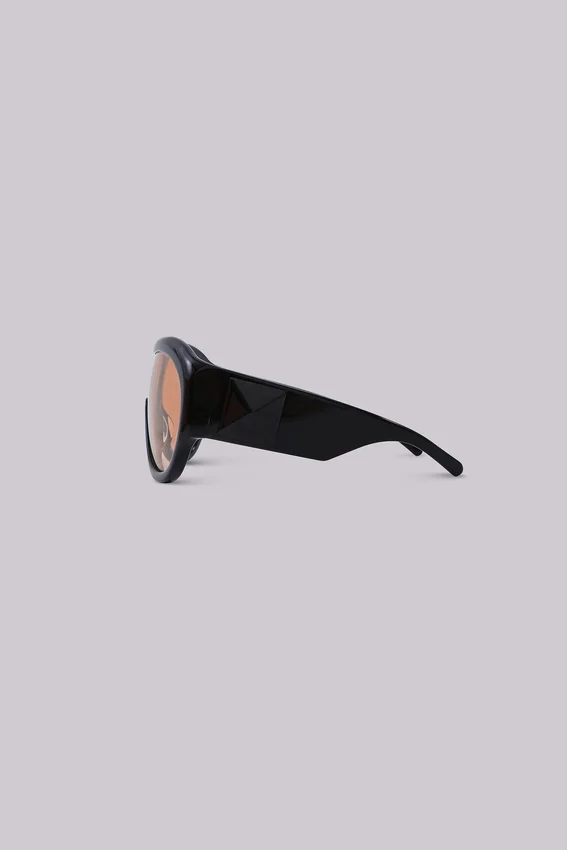 Gafas de sol Noctra XL con tachuelas en color ámbar