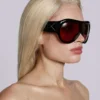 Gafas de sol Noctra XL Stud en color ciruela