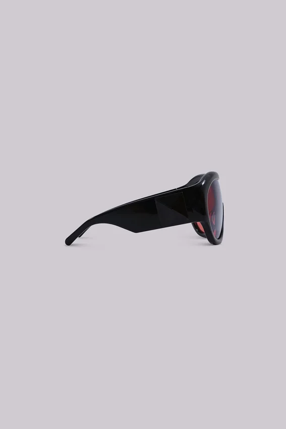 Gafas de sol Noctra XL Stud en color ciruela