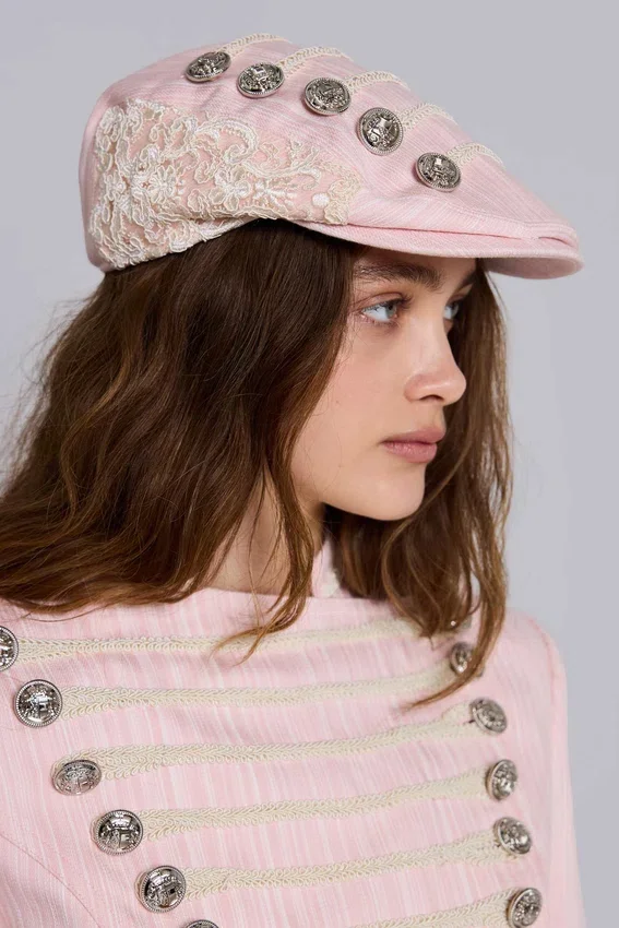 Gorra plana de estilo militar Mandy