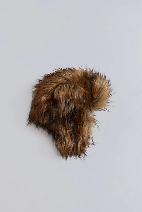 Gorro de cazador de piel rubia