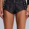 Minishorts «Rebel Military» de cuero sintético