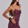 Minivestido con adornos de Ellora en color vino