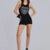 Minivestido tipo chaleco con flor de lis de strass de Rock Revival