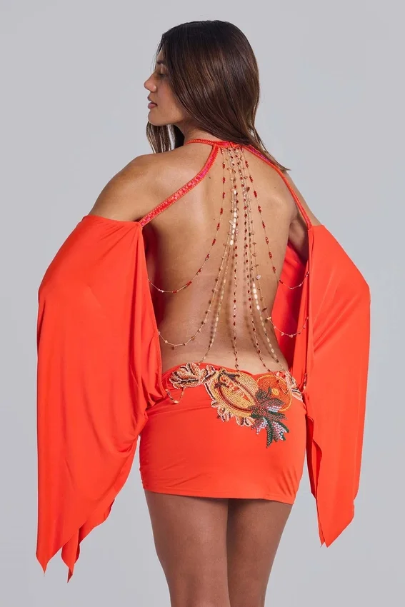 Minivestido tropical con adornos de Alula