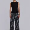 Pantalón cargo negro lavado con estampado de camuflaje «Trooper»
