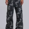 Pantalón cargo negro lavado con estampado de camuflaje «Trooper»