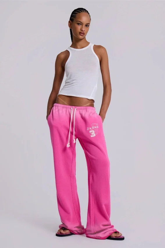 Pantalón jogger holgado de corte acampanado Cleo en rosa