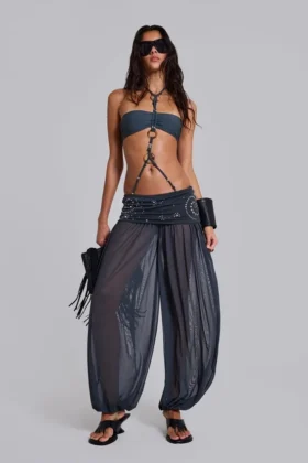 Pantalones abullonados con solapa y tachuelas «Pelagia»