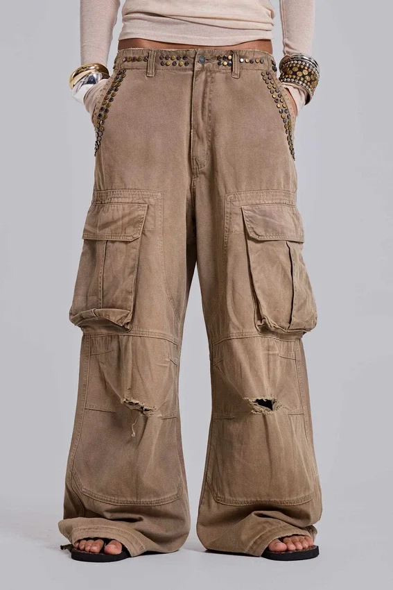 Pantalones cargo de carpintero con tachuelas