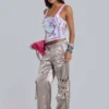 Pantalones cargo de satén con tachuelas Briony