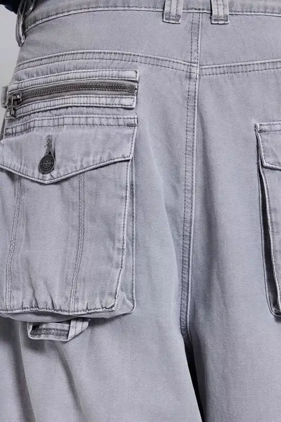 Pantalones cargo «Decoy» en gris lavado