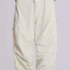 Pantalones cargo «Parachute» en color crudo