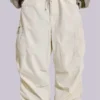Pantalones cargo «Parachute» en color crudo