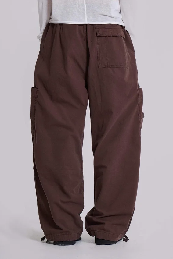 Pantalones cargo «Parachute» marrones