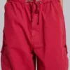 Pantalones cargo rojos tipo paracaidista