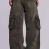 Pantalones cargo «Trooper» de color caqui desgastado