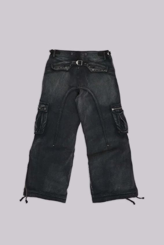 Pantalones cargo «Trooper» negros descoloridos por el sol